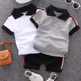 Summer Thin Short Sleeved Set för pojkar Pure Cotton T-shirt Children Polo Shirt Shorts Casual Two-Piece Set för 1-3 år gammal