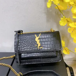 Designers krokodil tryck läder kvinnor axelväskor klassiska crossbody lyxhandväskor koppling purtar damer märke på flik plånbok guld silver svart kedja väska