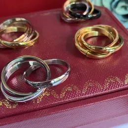 حلقة مصممة للسيدات 925 Silver Gold Titanium Steel Fashion Fashion Classic Birthday Festival Valentine's Day Gift Box Original Box لا يتلاشى