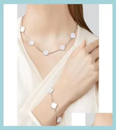 Hänghalsband modehalsband designers fyra bladklöver halsband smycken uppsättningar för kvinnor och armband 5 mos gåva rainle5643618