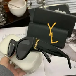 클래식 선글라스 여성 디자이너 고양이 안경 시트 남성 거리 사진 UV400 보호 선글라스 사랑 선물