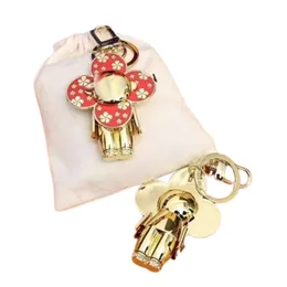 Lüks lüks anahtarlık tasarımcı anahtarlıklar elmas tasarımcılar ile mektuplar anahtarlık kadın toka takı anahtarlık çantaları kolye çift cazibe araba anahtarı iyi hediye