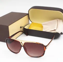 2020 1pcs moda de luxo evidência óculos de sol Retro Men vintage Z105 Designer Shiny Gold Frame Laser Logo Mulheres de alta qualidade com PA3239750