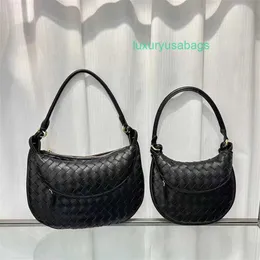 Totes Botte Venets 2024 new high-end handmade woven bags niche twin bag hand-held crossbody bag law stick single shoulder bag versati WN-WXQE