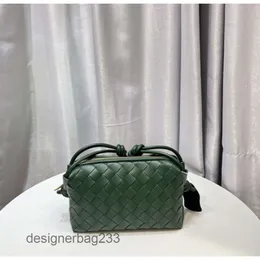 New Venets Handbag 2024 Womens Summer Facs Camera Single Crossbody Designer Bottegs Bag Loop Lady Cowhide Ifwk