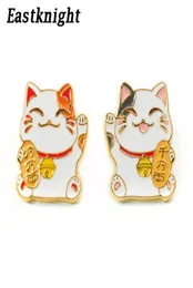 K356 Lucky Cat Cute Metal Enamel Pins i broszki do klapy worki z plecakiem Odznaka Fajne prezenty 1PCS67479897706169