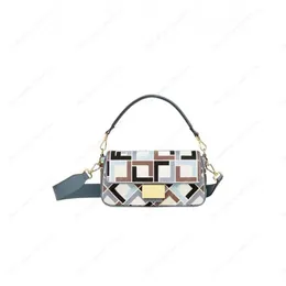 Luxus -Designerinnen Frauen Crossbody Bag Top Leinwand Qualitativ hochwertige Umhängetasche Handtasche Klassische Brandneue Mode Outdoor Messenger Tasche 2029