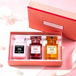Zapachowy zestaw perfum damskich trwałe świeże światło zapachowe pudełko prezentowe Q240603