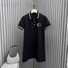 Basic & Casual Dresses Designer 2024 New Dress with Gold Thread Embroidery embellishments on the chest, Short sleeved T-shirt skirt contrasting colors girl style