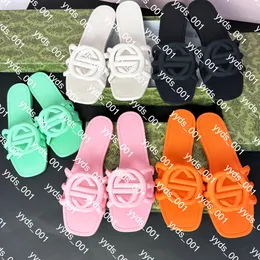 Damendesigner Sandalen Luxus Lady Leder Pantoffeln Flip Flops Gummi Flats Sandalen Moderutschen Sommerstrandschuhe Slipper Bottoms Pantoffeln mit Schachtel