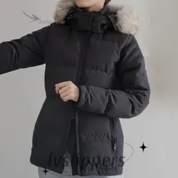 Kanadyjska kurtka projektantka Kobiet Down Down Classic Goosies Down Down Jacket Winter Wolf Furt Warm Furt Cake Cooded Parkha Luxurious Mężczyzna Kurtka