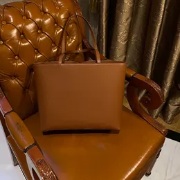 Duża torba torebka torebka na ramię 35 cm cielęcy 10a lustro 1: 1 Projektowanie luksusowe torby logo torba z pudełkiem z prezentem WD15