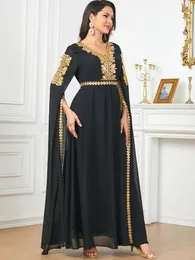 Roupas étnicas 2024 Bordados de verão abayas para mulheres Dubai Turquia Long Cape Sleeve Dress Muslim Arabic Kaftan Djellaba Marrocos
