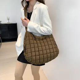 [Archiveepke]★韓国流行★雲Puffy tote bag(★定価以下 DHgate.com:Quilted Nylon Tote Bag for Women: Lightweight