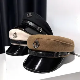 قبعات الكرة 2023 حزام جلدي من الصوف البحرية القبعة الموضة تخفيض عصر الحد الأقصى دافئ غطاء البط sboy امرأة 230831