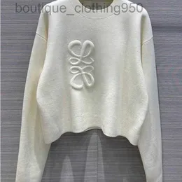 Lyxdesigner 23SS Nya kvinnors tröja Autumn Trendy Långärmad topp High-end Slim Pullover Coat Designer Sweater Women White Thin Knit Sweaters