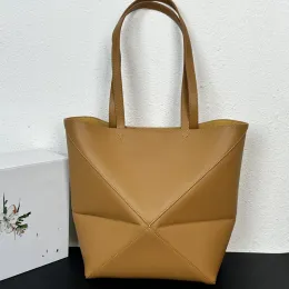 Verklig läder pussel vik axelväska kalvskinn handväska geometrisk design stor kapacitet resor totes shopping hink väskor mode lyxiga crossbody väskor 2479