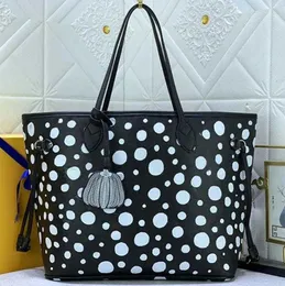 MT TOTES YK NEVER SHOPPHER SHOPPHER BAG DESINER POLKA DOTSMM TOTE WOMEN YAYOI KUSAMA COMPOSITEバッグは、ポーチレザーショルダーバッグを添えてコンポジットバッグ