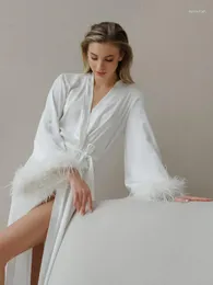 Mulheres sleepwear penas brancas longas vestes para mulheres vestidos de casamento de cetim mulher noiva robe 2023 roupão vestido feminino