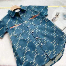 مصمم قميص المرأة خطوط التمويه Stand Twilar Retro على النقيض من اللون الراحة العرضية متعددة الاستخدامات للسيدات الملابس 269g