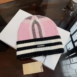 2024 Chapéus Lenços Luvas Conjuntos Chapéus Lenços Luvas Conjuntos Beanie / Skull Caps Designer Beanie Luxo Chapéu De Malha Popular Chapéu De Inverno Cashmere Bonnet Casual Alta Qualidade