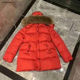 Designer Kids Down Jackes Fashion Versione a mezza lunghezza Dimensione abbigliamento invernale per neonati 0-12 cm 2 pezzi di colore solido pelliccia con cappuccio giù soprabito agosto