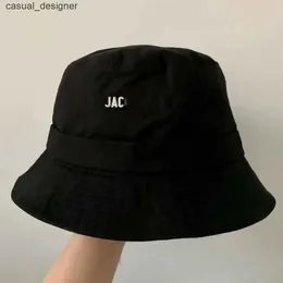 Jacquemes Jacquemly 디자이너 Jacqu Bucket Hat Caps Woman 남자 남자 Le Bob Gadjo Solice Hats Metal Letter Wide Brim Hat