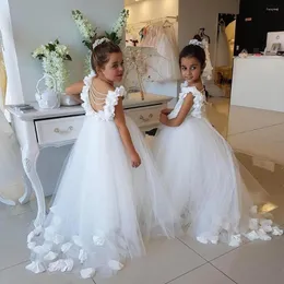 Abiti da ragazza Graziose ragazze di fiori per matrimoni Scoop Ruffles Pizzo Tulle Perle Backless Princess Bambini Matrimonio Compleanno Festa Abito