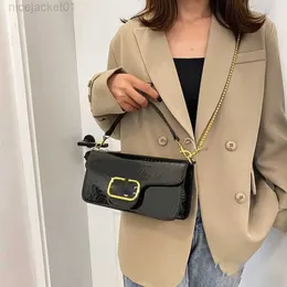 2023 Designer Valantino Bolsa Bolsa Edição Coreana Ins Trendy Simples Crossbody Bolsa Feminina Bolsa de Ombro Único Corrente Saco de Axilas Valentine