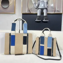 Top Quality Luxury Designer Shopping Bag Mulheres Bolsa Woody Tote Grande Saco De Ombro Cor Match Canvas Beach Bags Luxuoso Bordado Carta Processo