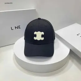 Ballkappen Luxus-Designer-Hut bestickte Baseballkappe weiblich Sommer lässig Casquette Hundert nehmen Sonnenschutz Sonnenhut SDaq