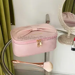 Totes 2023 Ny kosmetik Portable förvaringsväska stor kapacitet vattentät bowknot rosa makeup bagstylishhandbagsstore