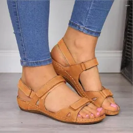 Sandals Summer Women Wedge Soft Flateal Platform أحذية أزياء الخطاف المفتوح إصبع القدم غير الرسمي أحذية كبيرة الحجم 43