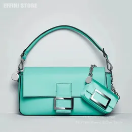Effini Blue Revition Baguette Bag Designer Crossbody Bags 핸드백 지갑 여성 패션 빈티지 럭셔리 F 스탬프 어깨 메신저 가방 파우치와 넓은 스트랩