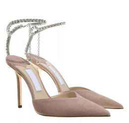 Saeda Sandálias vestido de casamento bomba Mulher Marca de Luxo Sapatos com Corrente de Cristal Salto Stiletto Branco Dourado Senhora Do Casamento Elegante Gladiador Sandalias