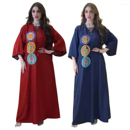 Etnik Giyim Müslüman Elbise Orta Doğu Pulu Gevşek Vazı Dantel Up Robe Dubai Abaya Kadınlar için Kaftan Vestidos Araplar y Turcos