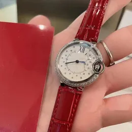 Relógio de quartzo de moda clássica de designer de luxo incrustado com diamante colorido tamanho 33 mm de vidro, um presente de Natal favorito das mulheres, transporte gratuito