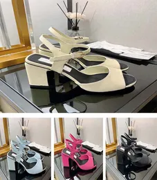 럭셔리 여성 디자이너 패션 형식 신발 두꺼운 발 뒤꿈치 고급스러운 부드러운 단추 1 개 단추 인쇄 다목적 송아지 가죽 드레스 신발