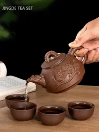 Чайные чашки Исинский набор из фиолетовой глины Чайник ручной работы с драконом с фильтром Заварочный чайник Ситечко для чайной чашки Чайник Бытовая чайная посуда 230901