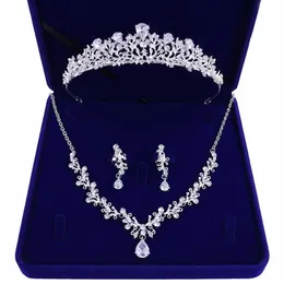Alta qualidade nova noiva coroa tiara três peças zircão colar brincos princesa aniversário casamento com acessórios femininos gift230s