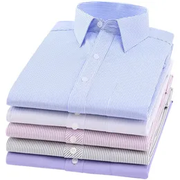 2018 Brand New Fashion Manica lunga Slim Camicia elegante da uomo Designer 4XL YN045 Abbigliamento maschile solido di alta qualità Fit Business Shirts317U