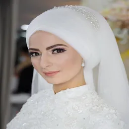 White Muslim Bridal Veils 2019 Beading Pearls Tulle Wedding Hijab for Saudi Arabia Brides Custom Made Fingertip Length Bridal Veil286m