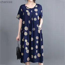 Grundläggande avslappnade klänningar koreanska runda hals Loose A-Line Dress Summer Women's Clothing Multi-element Tryck Kort ärm lapptäckfickor MIDI klänningar LST230904