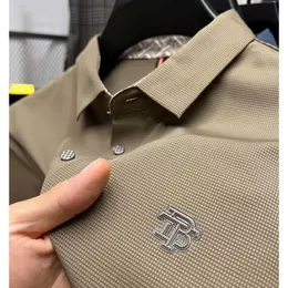 Herrpolos dyxue Summer Highend sömlös lapel affärspolo skjorta is siden fast färg tryckt casual mode shortsleeved m4xl 230901