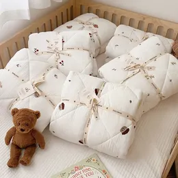 Одеяла детское зимнее одеяло, детское хлопковое муслиновое одеяло с медведем, оливковым кроликом и вышивкой, толстое теплое одеяло для сна для малышей 230901