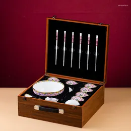 Conjuntos de louça osso china talheres pratos colheres pauzinhos combinação conjunto casa luz luxo casamento e presentes de inauguração