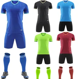 Altri articoli sportivi Set Jersey tim sepak bola pria Kit yang disesuaikan setelan olahraga garis verticale cepat kering seragam kain 6 tahun 230905