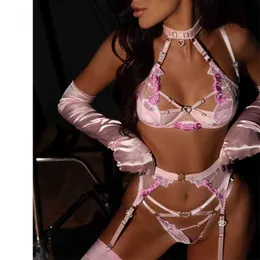 Set sexy fantasia lingerie sensual biancheria da fata sensuale da 4 pezzi Halter reggiseno taglio perizoni delicati set esotici di pizzo di lusso Sissy Outfit 230808