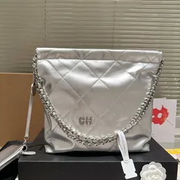 バッグ silver shoulder bag 29294d99-6484-43fa-9520-