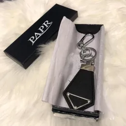 Luxe Metal Letter Pendant Keychain Female Fashion Keychain Men bil ryggsäck prydnadsväska hänge